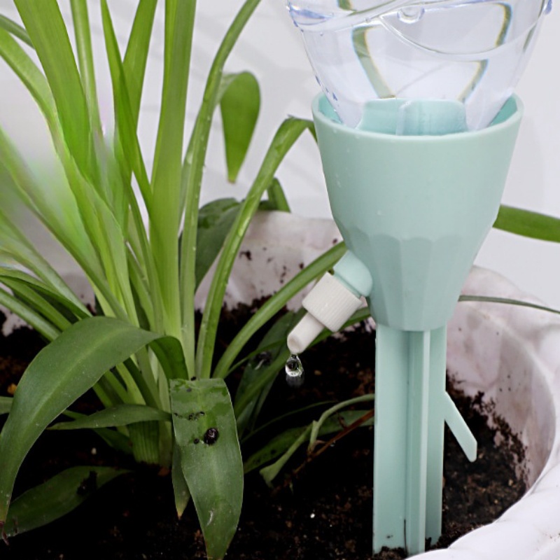 Self Watering Insert - Automatic flower watering device for home